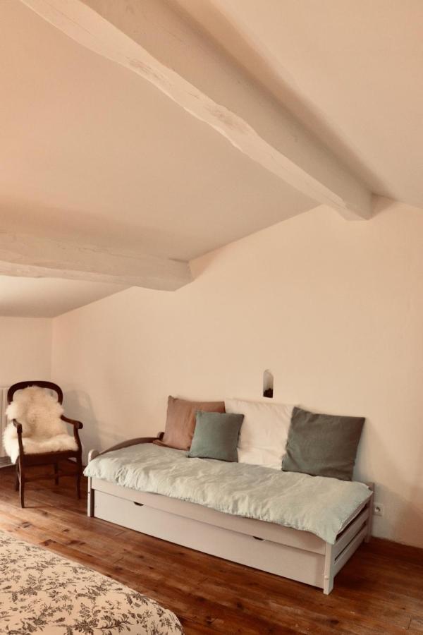 La Saintonge Apartment